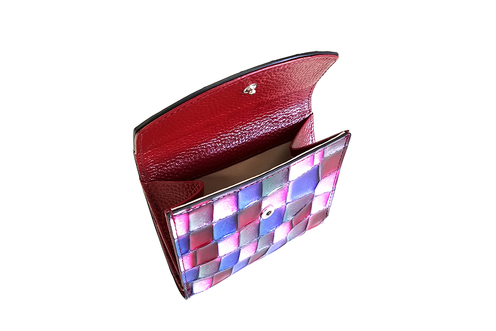 Mosaic Croco Folding Flap Purse